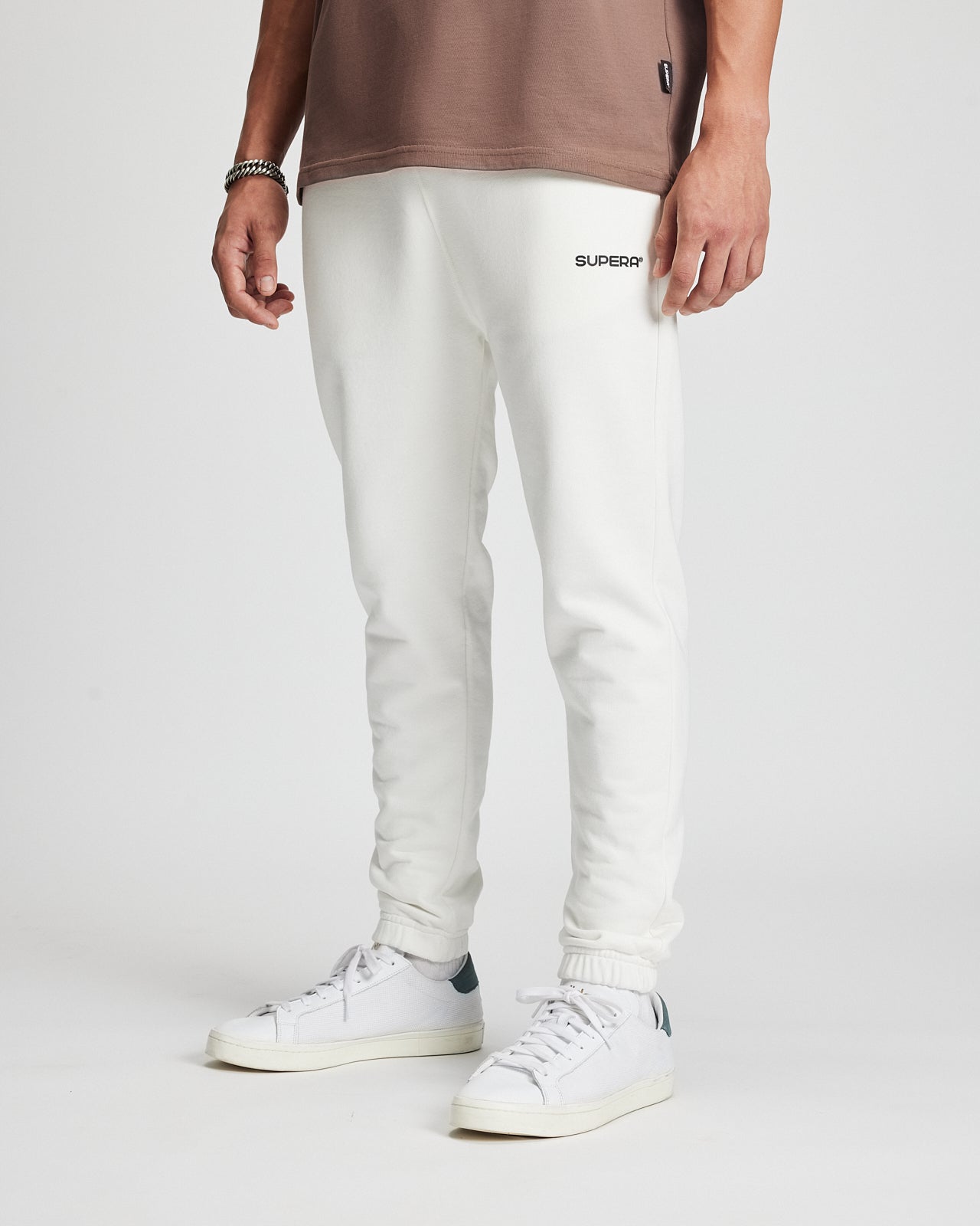 OFF-WHITE