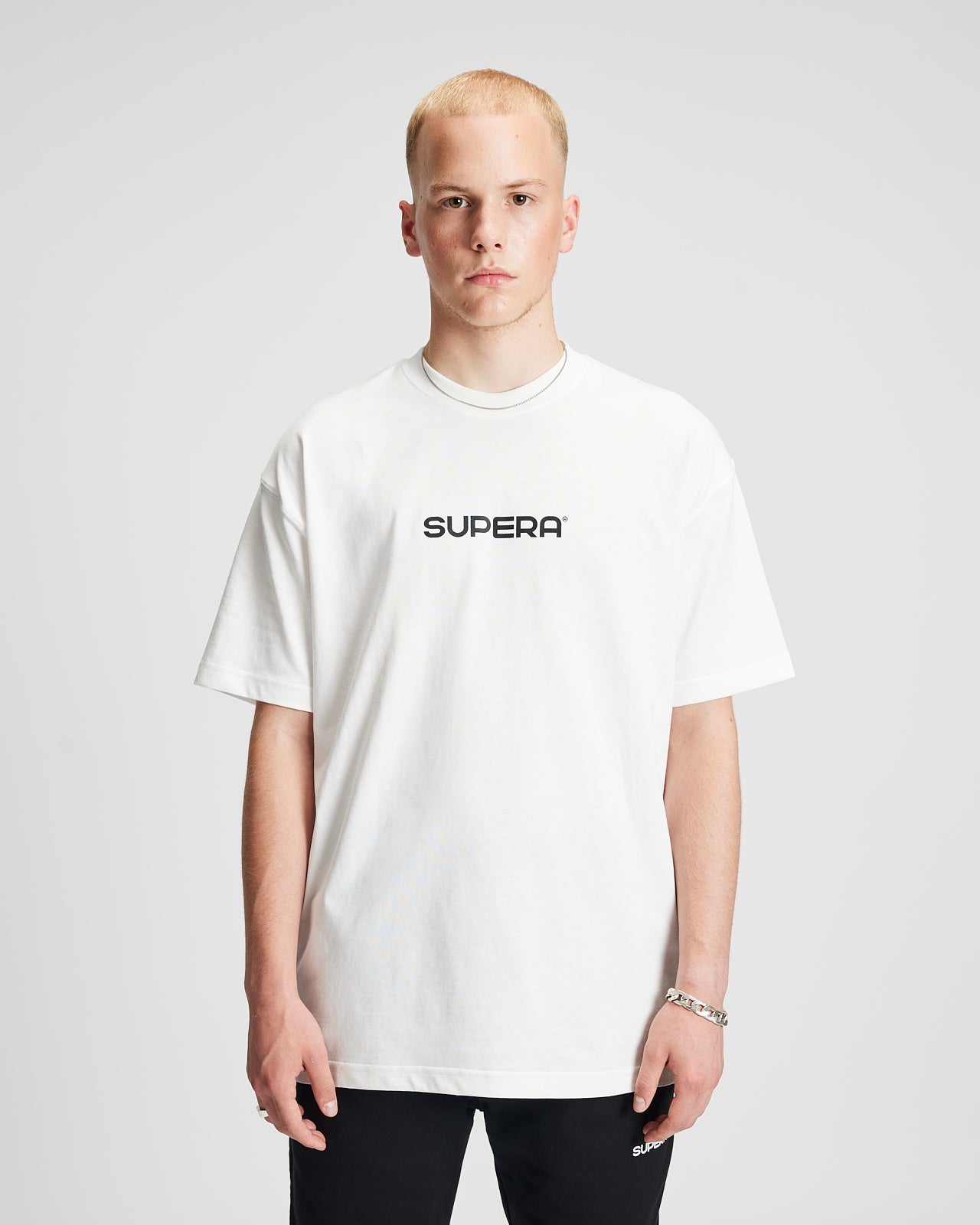 OFF-WHITE
