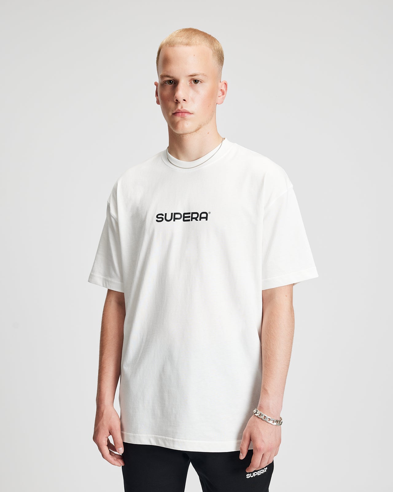 OFF-WHITE