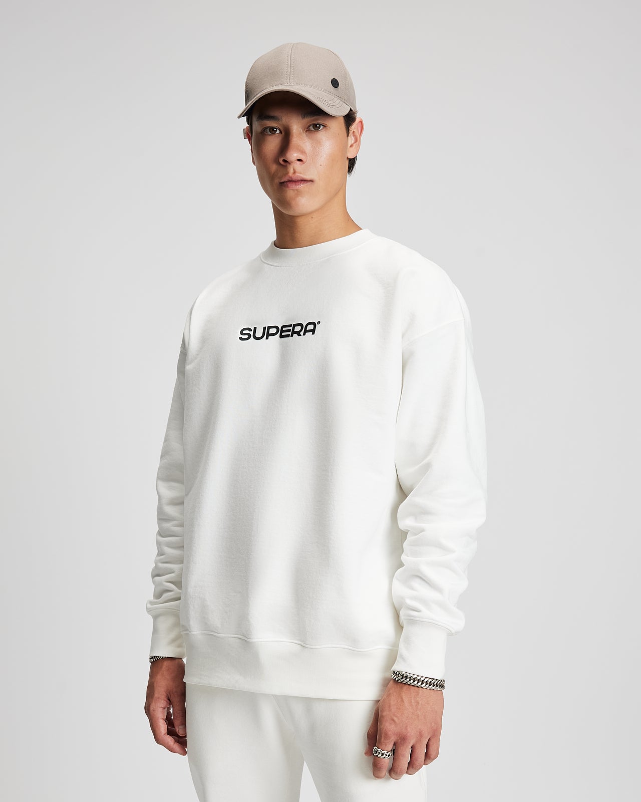 OFF-WHITE
